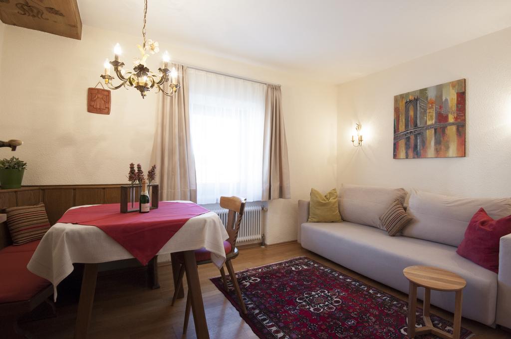 Apartamento Haus Andreas Seefeld in Tirol Habitación foto